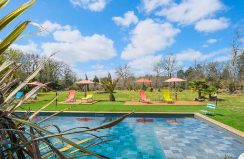 Parentis-en-Born Villa | Villa 5 étoiles : Piscine chauffée, 24 pers., proche lac Parentis-en-Born - FR-1-877-50