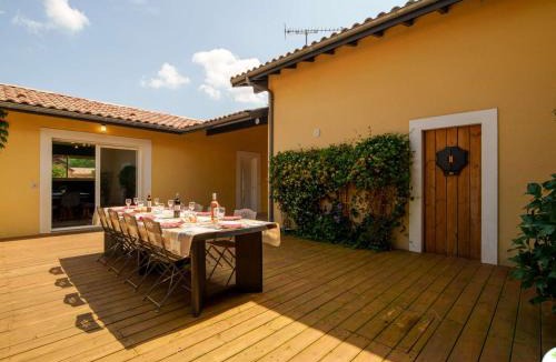 Parentis-en-Born Villa | Villa 5 étoiles avec piscine chauffée, 4 ch. avec SDB privées et BBQ - Jusqu'à 12 pers. - FR-1-877-49