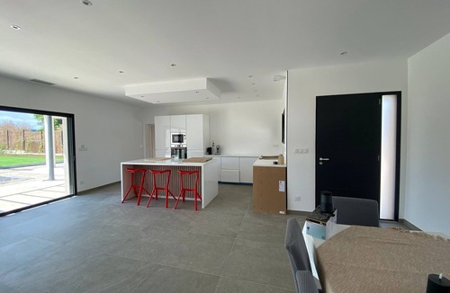 Saint-Come-et-Maruejols Villa | Villa 5 Chambres Avec Piscine et Grand Jardin
