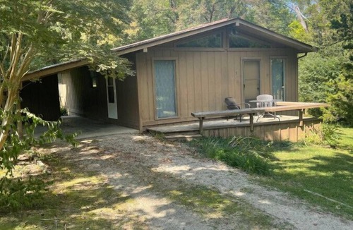 Poplar Bluff House | Villa 5 · Poplar Bluff 2BR/1.5 Bath House (2022 Renovation)
