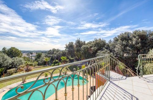 Saint-Gely-du-Fesc Villa | Villa 6-7p avec jardin et piscine