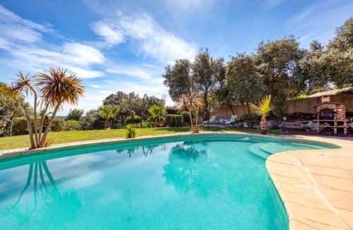 Saint-Gely-du-Fesc Villa | Villa 6-7p avec jardin et piscine