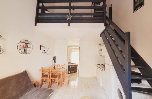 Le Barcares House | Villa 6 couchages spa privatif, accès direct mer, piscine