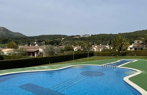 Torroella de Montgri House | Villa 7 Couchages, Avec Jardin, Piscine Commune, Proche de la Plage