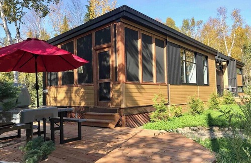 Baie-St-Paul Ski Chalet | Villa 7: Hot Tub, Panoramic Terrace & Forest Magic