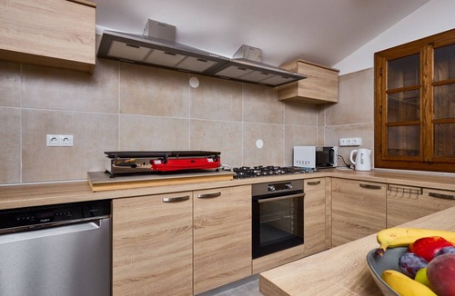 Sisak Villa | Villa 77 by Villas Guide