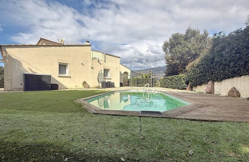 Alata House | VILLA 8/10 PERSONS