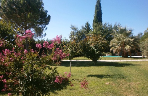 Serviers-et-Labaume Villa | Villa 8/9 p very comfortable splendid view of Uzes