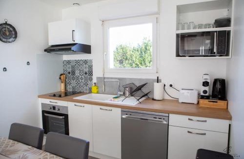 Sainte-Marie-Plage House | Villa 8 pers climatisée avec terrasse proche mer