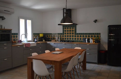 Bagnols-sur-Ceze Villa | Villa 8 to 10 people with private heated pool in the Gard