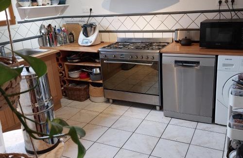 Volx Villa | Villa 80 m2 jardin terrasse 3 chambres Provence