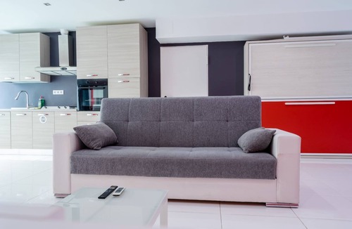Sitges Villa | Villa a 3 min de la Playa Para 10 Personas