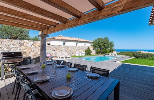 L'Ile-Rousse Villa | Villa Acula - Five Bedroom Villa, Sleeps 10