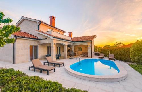Sveti Ivan Dobrinjski Villa | Villa Adeline