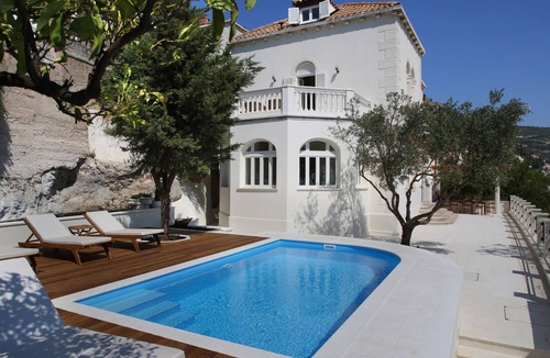 Dubrovnik Villa | Villa Admiral 5 bedroom villa in Dubrovnik with a pool and a view