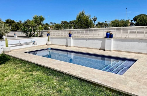 Castello de la Plana Apartment | Villa Aeroclub 3 Bedroom