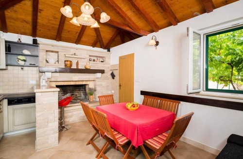 Mirce Villa | Villa Agape - Three Bedroom Villa with Swimming Pool