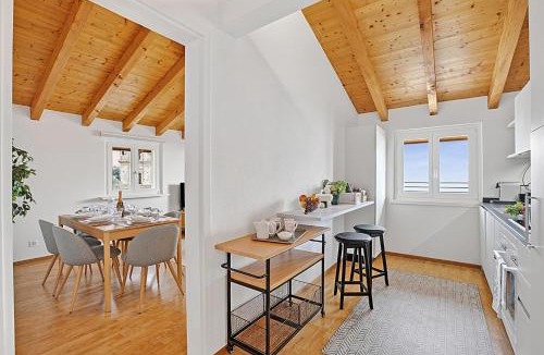 Agra Apartment | Villa Agra Apartment - Happy Rentals