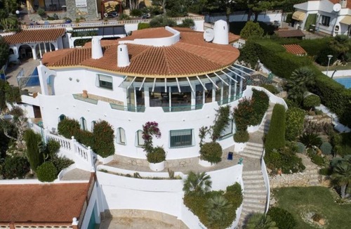 Peniscola Villa | Villa Aguamarina: castle views, private pool & garden