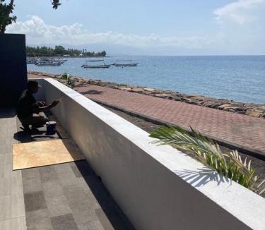 Lovina House | Villa Agung Beach Inn