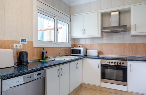 Lloret de Mar Villa | Villa "Ainara Luxury" with Mountain View, Private Pool & Wi-Fi