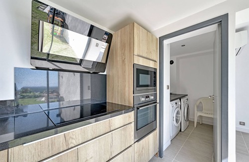 Villeneuve-les-Avignon Villa | Villa Alta Vista - 10 people - Swimming pool, Clim and View