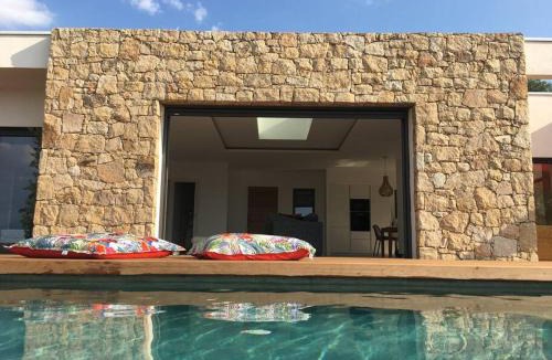 Pietrosella Villa | Villa Alandra