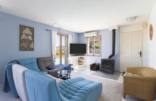 Latour-de-France House | Villa Alba