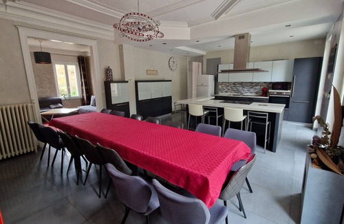 Devant-les-Ponts Villa | Villa Alba