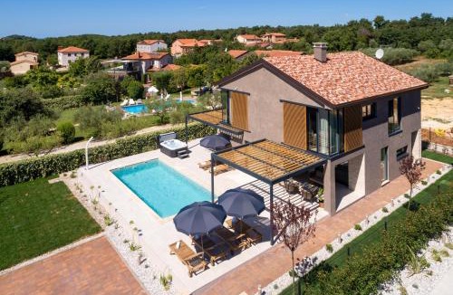 Kadumi Villa | Villa Albona