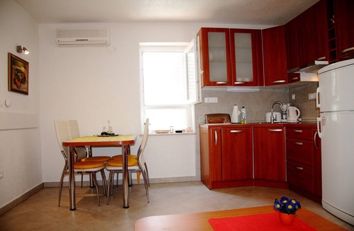 Cavtat Apartment | Villa Alegria Cavtat - Studio Apartment with Patio and Garden View