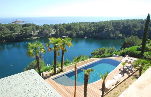 Le Dramont Apartment | Villa ALFONSA