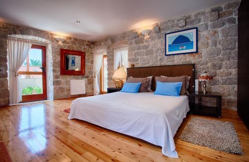 Komiza Villa | Villa Alma Komiza Island Vis