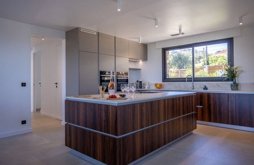 Hyeres Villa | VILLA ALMANARRA