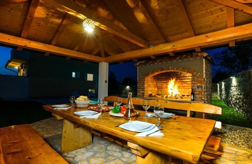 Benkovac Villa | Villa Almond