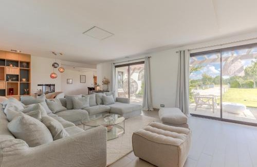 Marcenais Villa | Villa Alta-Beloi