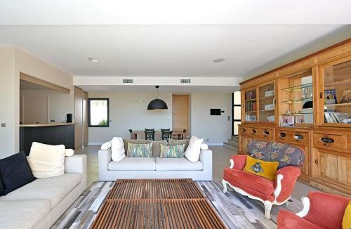 Villeneuve-les-Avignon Villa | Villa Alta Vista avec Piscine, Clim, Vue