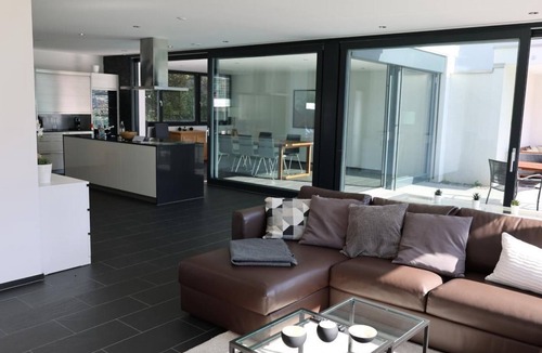 Ruetli House | Villa am See 3 - Beach House by Interhome