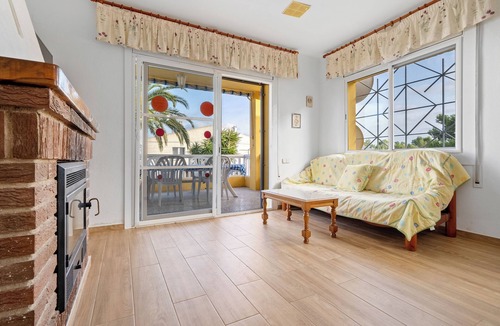 L'Ampolla Villa | 'Villa Amador' with Sea View, Pool & Wi-Fi