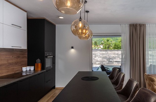 Obrs Villa | Villa Amelie by Villas Guide
