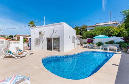 Urbanitzacio la Fustera Villa | Villa Ametler - PlusHolidays