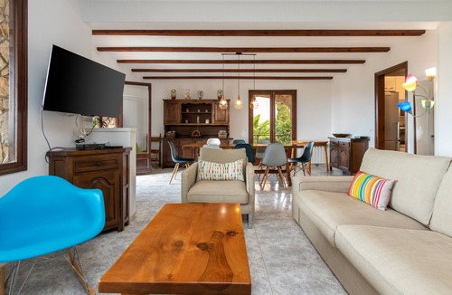 Sant Feliu de Guixols Villa | "Villa Amistad" with Mountain View, Private Pool & Wi-Fi