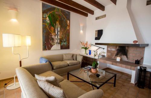 Barri Vell - Santa Creu House | Villa Ana Maria - Townhouse