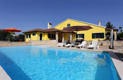 Lovinac Villa | Villa Ana with large pool