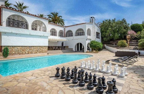 El Mas Fumats Villa | Villa Andaluz ~ Roses Mas Fumats