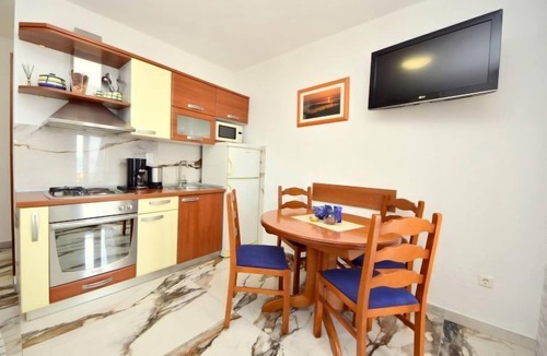 Okrug Gornji Apartment | Villa Andjelka by Interhome