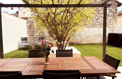 Grezan Villa | Villa André à Nîmes