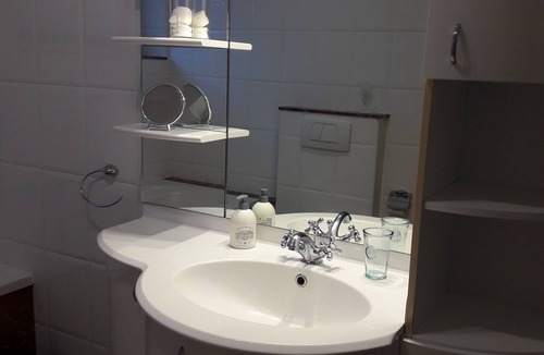 Caunes-Minervois Bed & Breakfast | Villa Angel