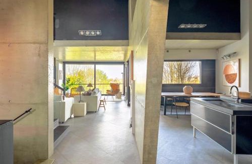 San Sebastian Villa | Villa Angelu, Encanto Arquitectónico con Piscina Privada