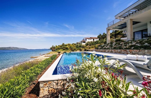 Veli Iz Villa | Villa Anita II - Dalmatian island Gem